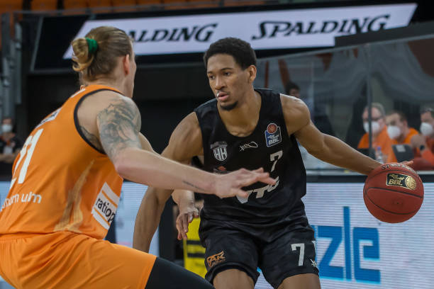 视频丨哈尔 视频丨哈尔